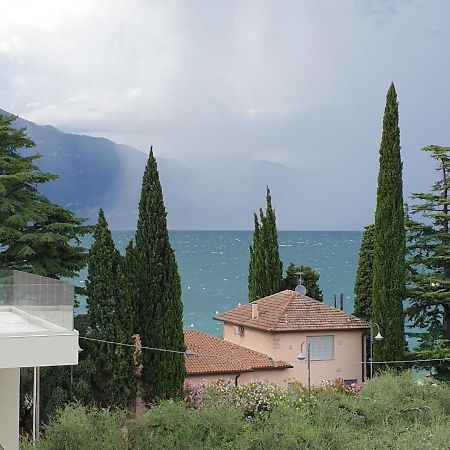 Casa Elsa Lägenhet Torri Del Benaco Exteriör bild