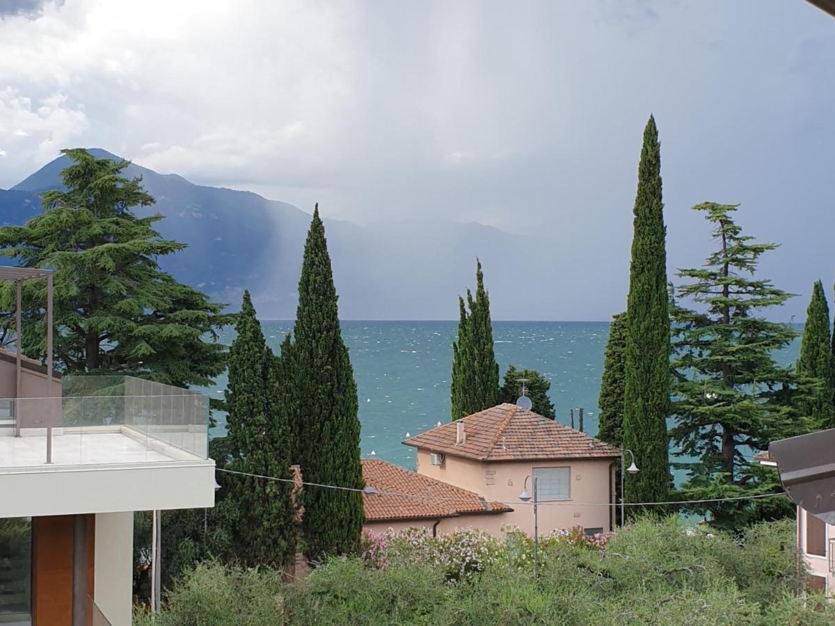 Casa Elsa Lägenhet Torri Del Benaco Exteriör bild